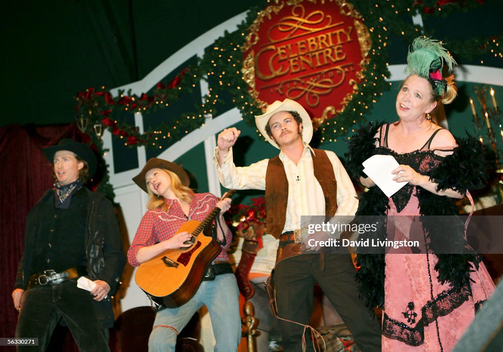 Church Of Scientology's Christmas Stories 2005 - Day Two