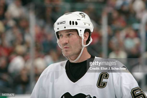 Mario Lemieux of the Pittsburgh Penguins skates against the Florida Panthers during the NHL game at the Bank Atlantic Center on November 25, 2005 in...