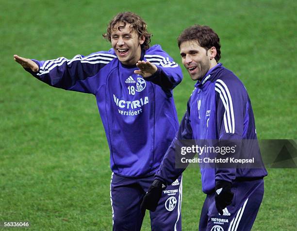 Rafinha and Lincoln share a joke during the Schalke 04 training session at the Giuseppe Meazza Stadium on December 5, 2005 in Milan, Italy.