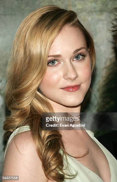 Actress Evan Rachel Wood attends the Universal Pictures' premiere of "King Kong" December 5, 2005 in New York City.