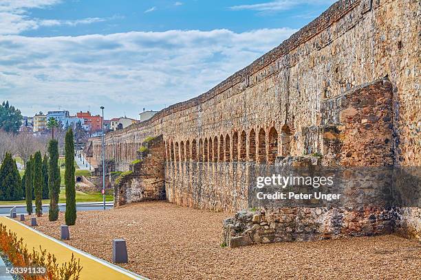 aqueduct of san lazaro in merida - merida spain stock pictures, royalty-free photos & images