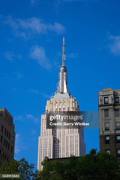landmark art deco building, nyc - empire state building stock pictures, royalty-free photos & images