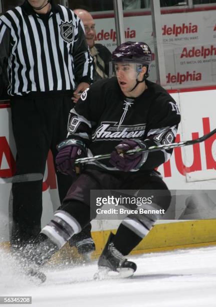 Andy McDonald of the Mighty Ducks of Anaheim skates during the game against the Atlanta Thrashers at the Arrowhead Pond on December 3, 2005 in...
