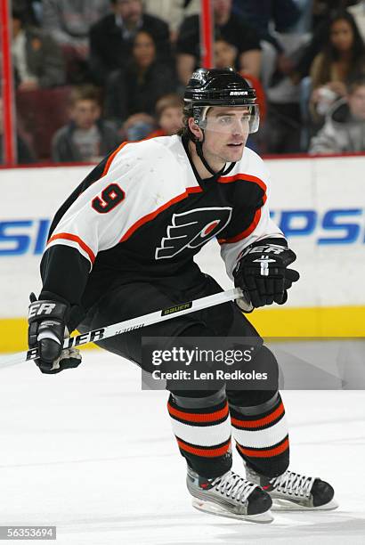 Patrick Sharp of the Philadelphia Flyers skates during the game against the New Jersey Devils at the Wachovia Center on November 30,2005 in...