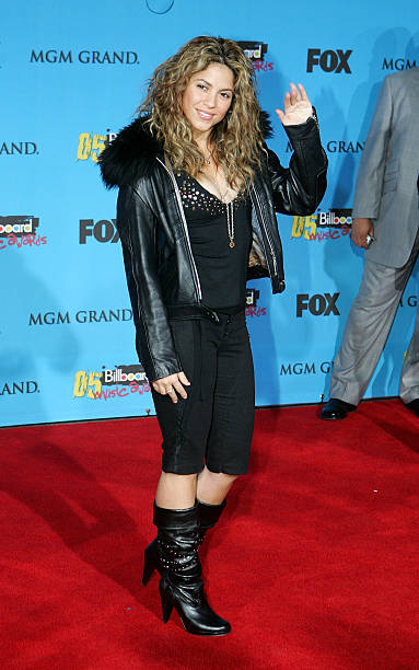 Singer Shakira arrives at the 2005 Billboard Music Awards held at the MGM Grand Garden Arena on December 6, 2005 in Las Vegas, Nevada.