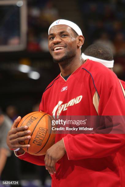 LeBron James of the Cleveland Cavaliers gets ready to take on the Sacramento Kings on December 6, 2005 at the ARCO Arena in Sacramento, California....