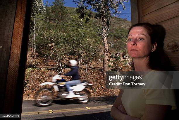 Laura Small 296 Mountain Lion Night Stock Photos, High-Res Pictures, and Images ...