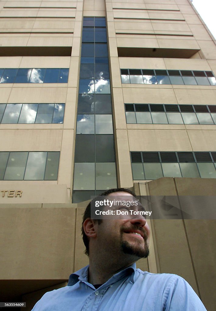 Peter LaForte, outside the El Cajon Superior Courthouse prior to the start of afternoon testimony in