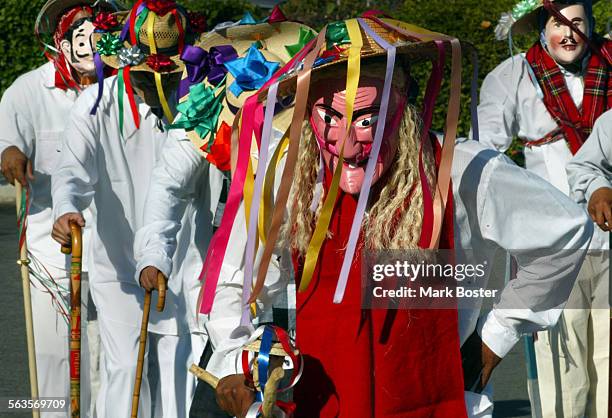23 Danza De Los Viejitos Photos and Premium High Res Pictures - Getty Images 23 Danza De Los Viejitos Photos and Premium High Res Pictures - Getty Images