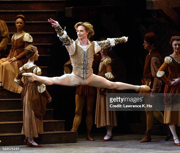 The American Ballet Theatre's Romeo and Juliet performance at the Dorothy Chandler Pavilion with a gala dinner after the performance. Pic. Shows...