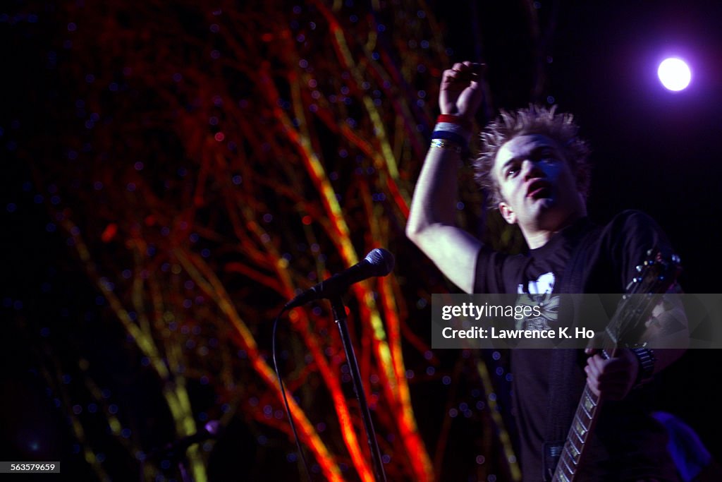 Annual KROQ X'mas concert at the Universal Amphitheatre. Pic. shows Sum 41's vocalist/guitar Derick 