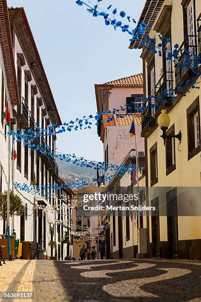 festive decoration on rua de bispo - funchal stock pictures, royalty-free photos & images