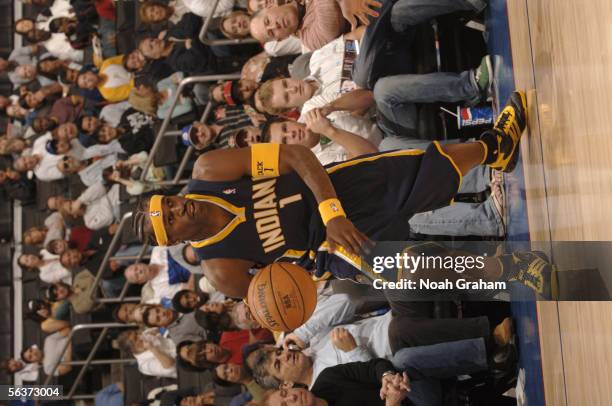 Stephen Jackson of the Indiana Pacers drives against the Los Angeles Clippers November 27, 2005 at Staples Center in Los Angeles, California. The...