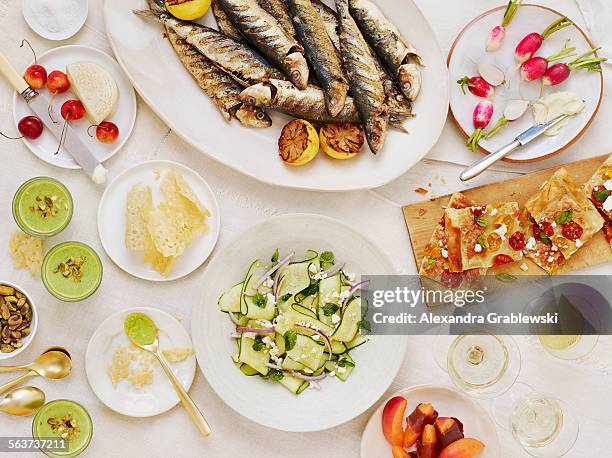 summer table scape horizontal - sardine bildbanksfoton och bilder