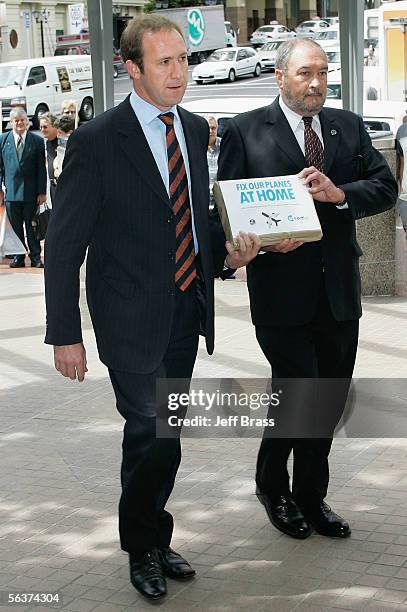 Engineering, Printing and Manufacturing Union National Secretary Andrew Little and Aviation and Marine Engineers Association National Secretary...