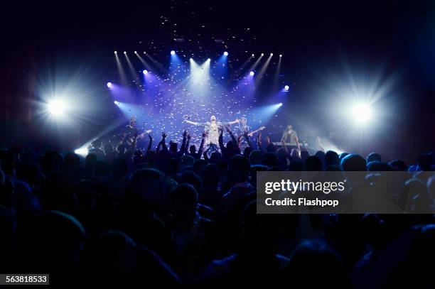 crowd of people at music concert - nightlife imagens e fotografias de stock