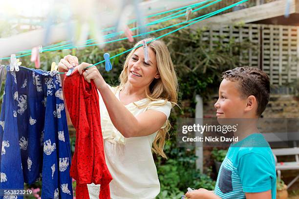 family home lifestyle - drying stockfoto's en -beelden