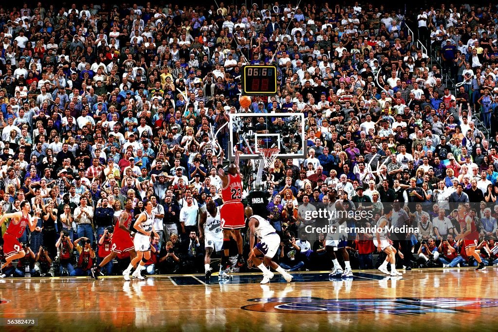 1998 NBA Finals - Game 6:  Chicago Bulls v Utah Jazz