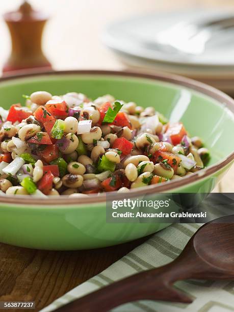 black eyed pea salad - black eyed peas food stock pictures, royalty-free photos & images