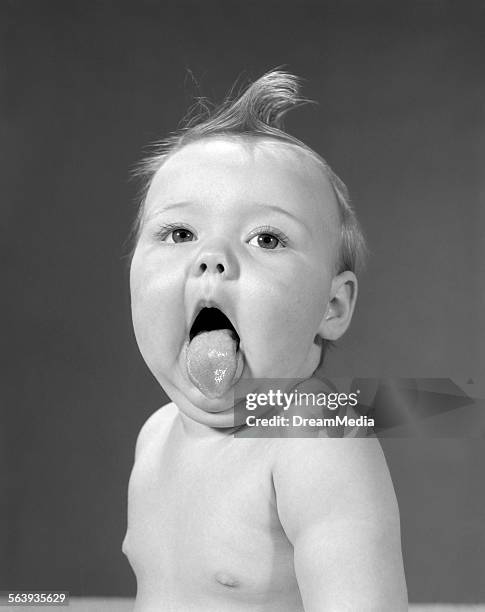 Baby Rude Finger Rude Baby Photos and Premium High Res Pictures - Getty Images