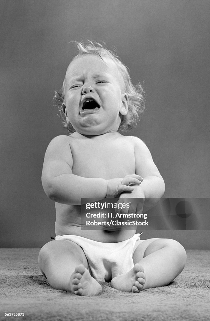 1940s 1950s CRYING BABY...