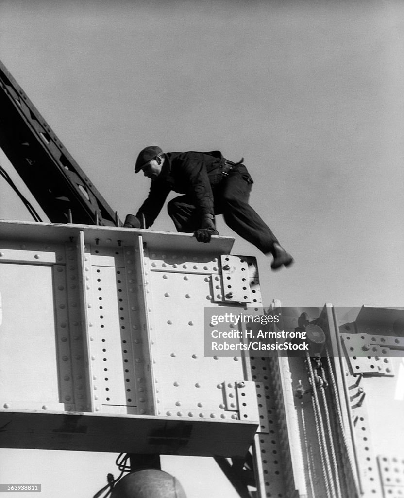 1930s CONSTRUCTION WORKER...