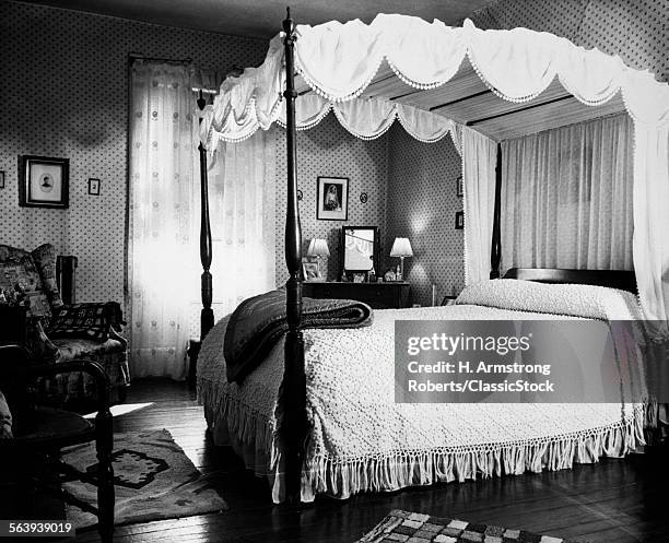 1940s BEDROOM WITH CANOPY BED & CHENILLE BEDSPREAD