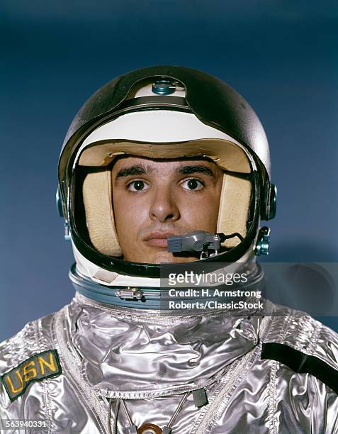 1960s PORTRAIT MAN SPACE SUIT ASTRONAUT