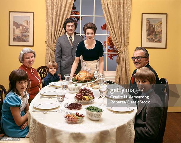 1970s 3 GENERATION FAMILY TURKEY DINNER