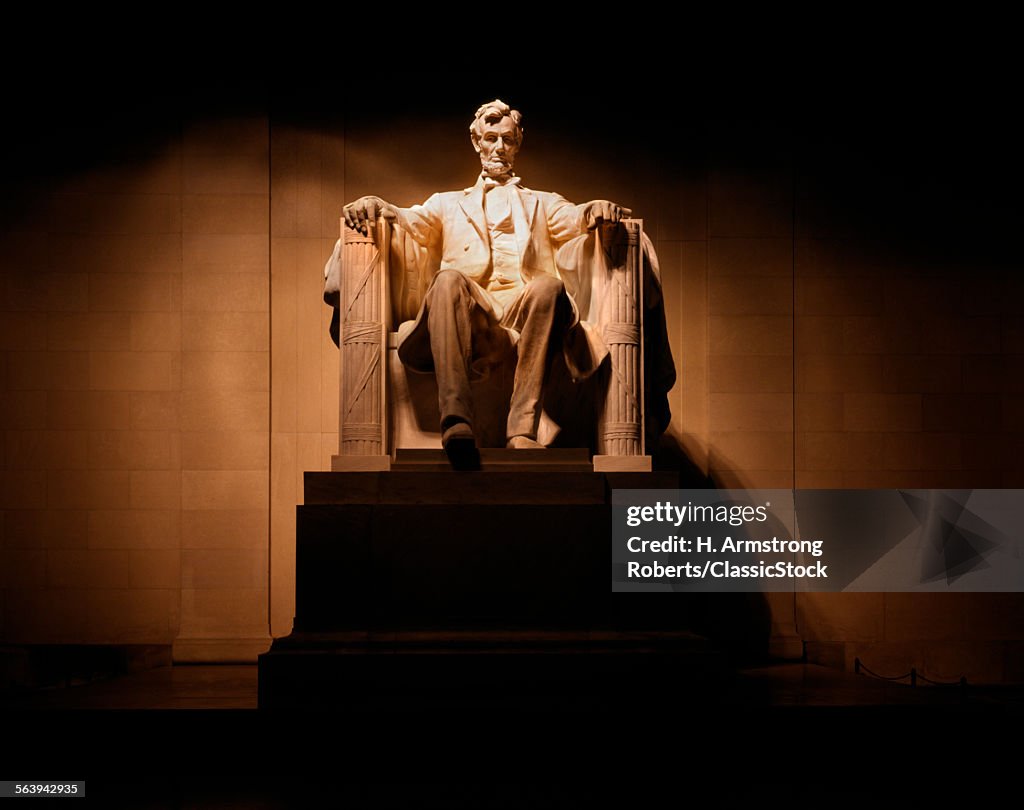 PRESIDENT LINCOLN MEMORIAL...