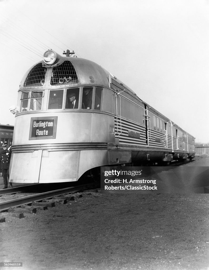 1930s ZEPHYR TRAIN ENGINE...