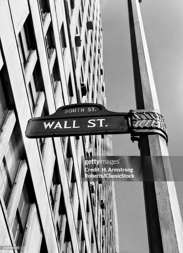 1950s 1960s WALL STREET SIGN