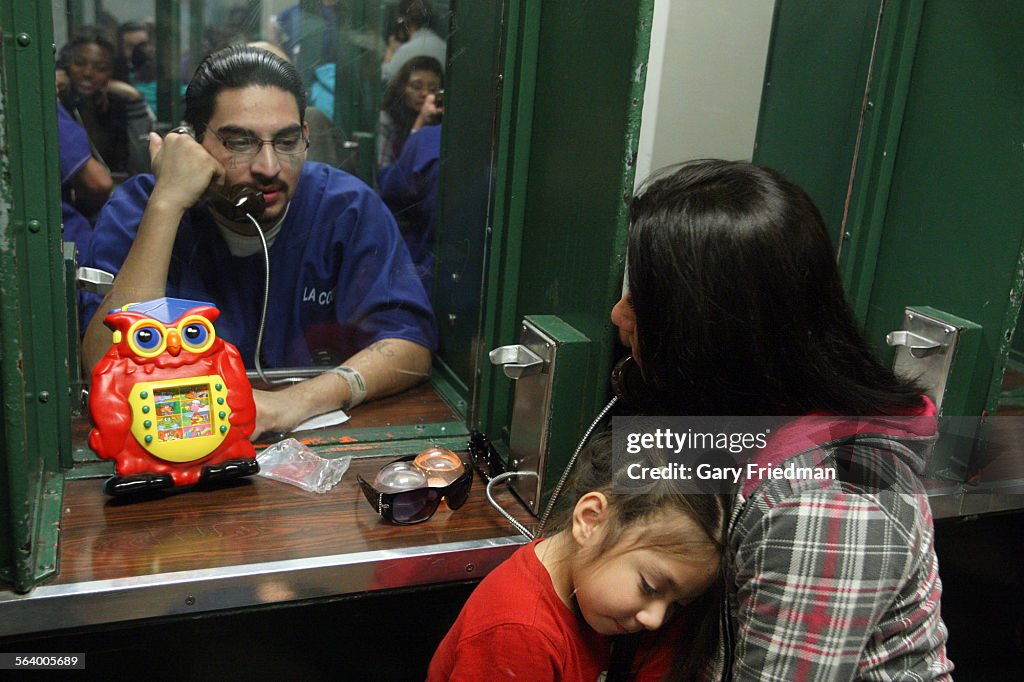 Vanessa Recendez and her daughter Sabrina Recendez, 3, visit fianace to Vanessa and father to Sabri
