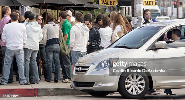 Auto Crowed 78 Crowed Car Stock Photos, High-Res Pictures, and Images - Getty Images