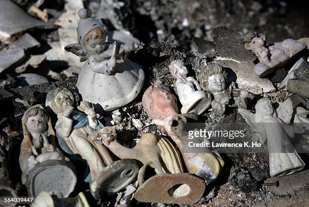 Independence, Inyo County Seat was declared disaster area by Gov. Schwartzenegger after the brush fire that came close to the city border. Figurines...