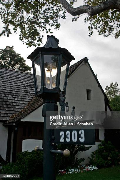 Gas lamp sets the scene of the historic, slightly eccentric culdesac in Altadena called Norwic Place. The homes were designed by J. Wilmer Hershey,...