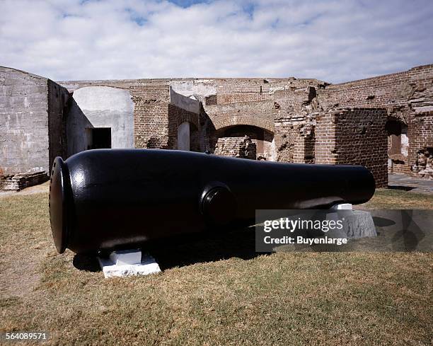 Fort Rodman Loop Fort Rodman Photos and Premium High Res Pictures - Getty Images