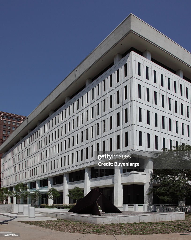 Sculpture Protagoras at the Burger Federal Building, St. Paul, Minnesota