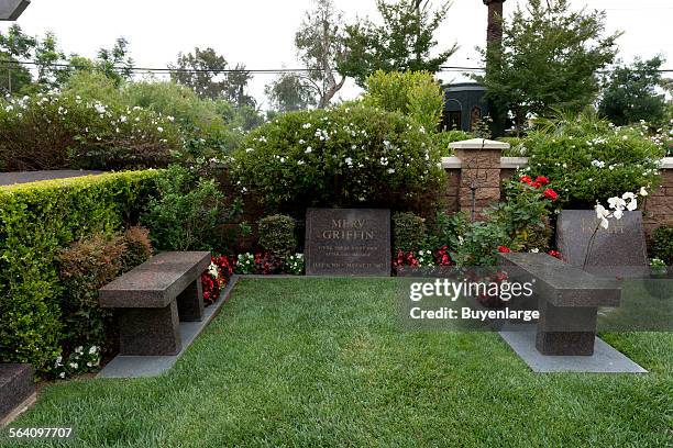 Merv Griffin gravesite at Pierce Brothers Westwood Village Memorial Park Cemetery, 1218 Glendon Avenue, Los Angeles, California