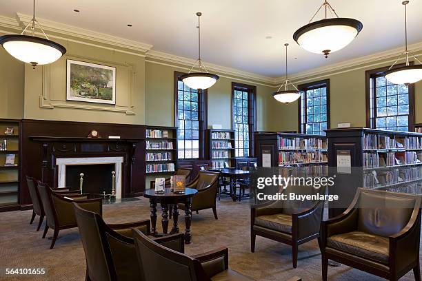 Georgetown Library Outside 30 Georgetown Neighborhood Library Stock Photos, High-Res Pictures, and ...