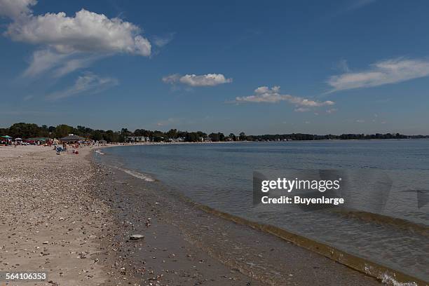 Compo Beach Compo Beach Photos and Premium High Res Pictures - Getty Images
