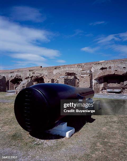 Fort Rodman Loop 196 Fort Rodman Stock Photos, High-Res Pictures, and Images - Getty Images