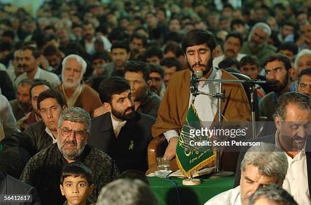 Religious storyteller Mahdi Salahshur speaks at the Jamkaran Mosque December 6, 2005 in Jamkaran, Iran. Some Iranian Shiites believe and are waiting...