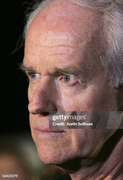 Actor and Death Penalty Focus president Mike Farrell speaks to members of the media outside of San Quentin Prison as he awaits the execution of...