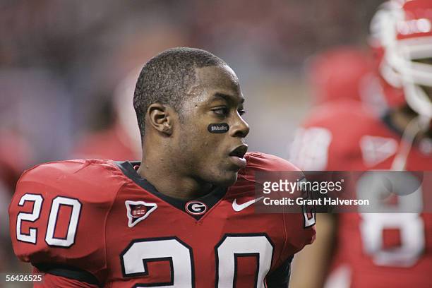 Tailback Thomas Brown of the Georgia Bulldogs looks on against the LSU Tigers during the 2005 SEC Football Championship Game at the Georgia Dome on...
