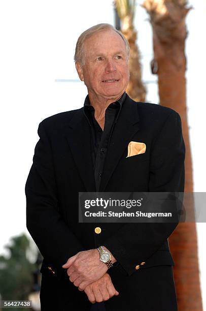 Actor Wayne Rogers attends a ceremony honoring him with star on the Hollywood Walk of Fame December 13, 2005 in Hollywood, California.