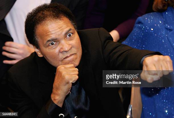 Muhammad Ali poses during the Super Middleweight fight between his daughter Laila Ali and Asa Maria Sandell at the Max-Schmeling Hall on December 17,...