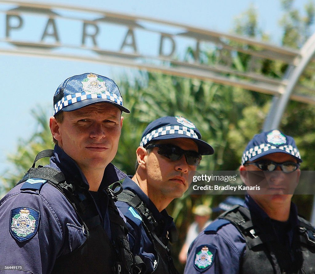 Police Patrol The Gold Coast To Counter Potential Racial Unrest