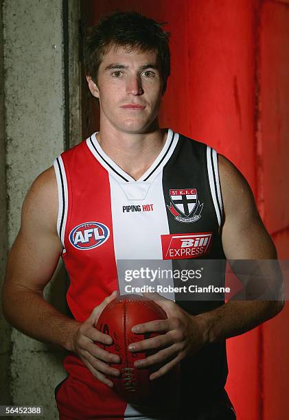 Lenny Hayes of the Saints poses for a portrait during the St Kilda FC Team Photo Shoot at Moorabbin Oval December 19, 2005 in Melbourne, Australia.