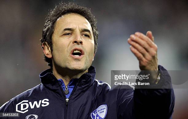 Coach Marcel Koller of Bochum reacts during the Second Bundesliga match between VfL Bochum and SpVgg Unterhaching at the Ruhr Stadium on December 16,...